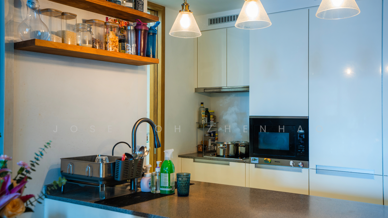 Marina One Residences Condominium For Sale at S$ 1,380,000 | PropertyGuru Singapore - Kitchen