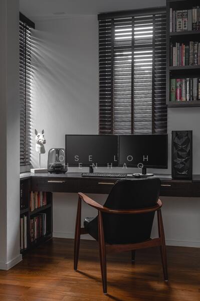 Binjai Crest Terraced House For Sale at S$ 3,398,000 | PropertyGuru Singapore - Study