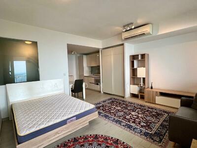 For Rent - V on Shenton