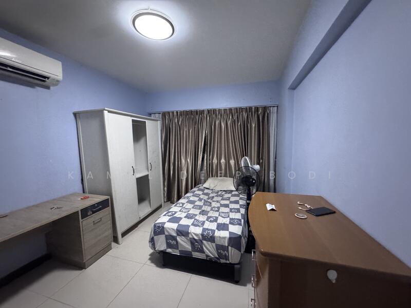 For Rent - 869B Tampines Avenue 8