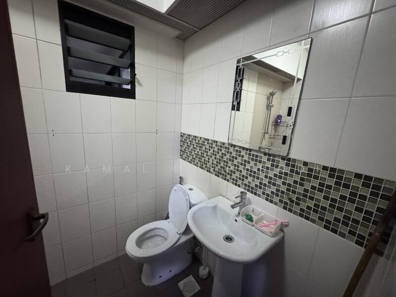 For Rent - 869B Tampines Avenue 8