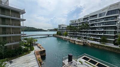 For Rent - The Reef at King's Dock