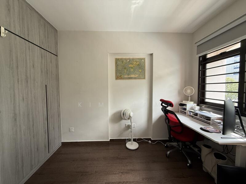 813 Jellicoe Road HDB Flat For Sale at S$ 1,050,000 | PropertyGuru Singapore - Study