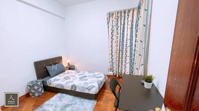 For Rent - Le Shantier