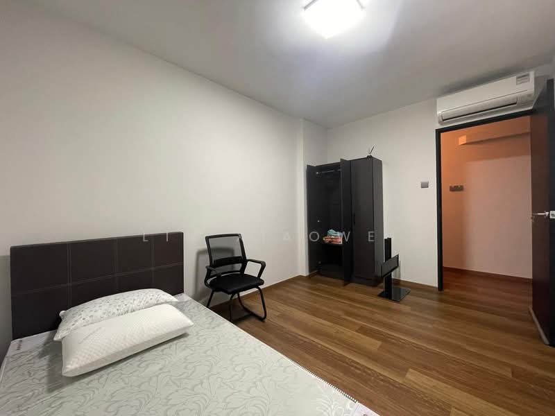 272A Jurong West Street 24, 272A Jurong West Street 24, Room Rental, 120 sqft, HDB Flat For Rent, by Lim Xiaowei, 500040041 - Common Bedroom 1 - PropertyGuru.com.sg