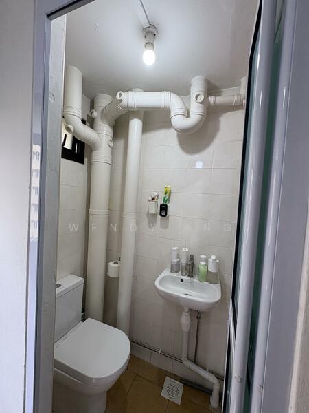 For Rent - 82 Commonwealth Close