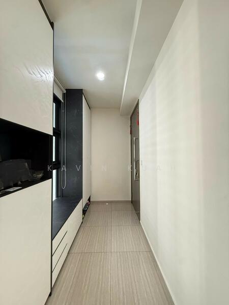 Lush Acres Executive Condominium For Sale at S$ 2,100,000 | PropertyGuru Singapore - Corridor