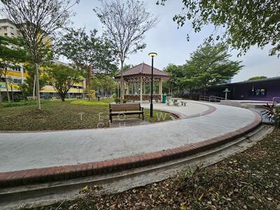 For Sale - 228 Tampines Street 23