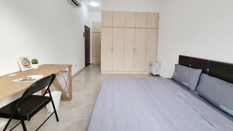Bayville Condo, 42 South Buona Vista Road, Room Rental, 100 sqft, Condominium For Rent, by Bespoke Habitat Pte Ltd, 500040310 - 04-12 MBR2 - PropertyGuru.com.sg