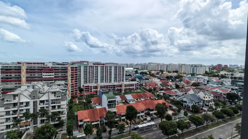 Trilive, 111 Tampines Road, 2 Bedrooms, 610 sqft, Condominium For Rent, by Melvin Tay, 500040330 - Exterior - PropertyGuru.com.sg