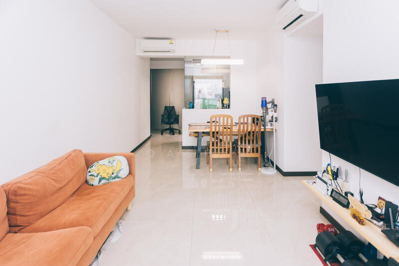 Normanton Park Condominium For Sale at S$ 2,100,000 | PropertyGuru Singapore - Living Room