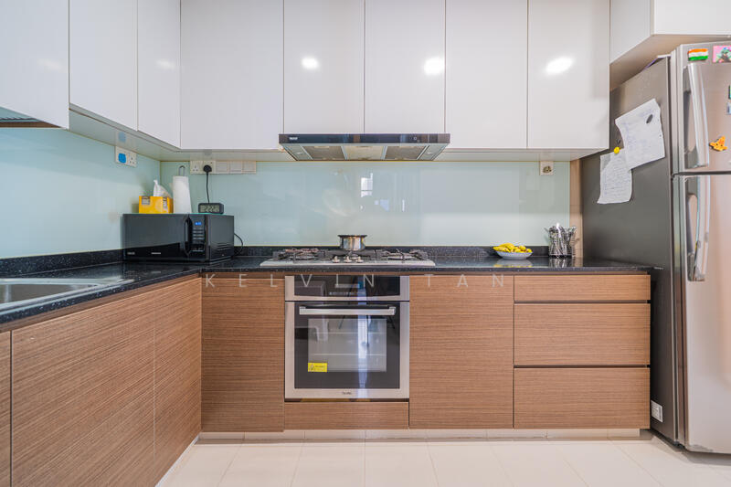 Water Place Condominium For Sale at S$ 2,700,000 | PropertyGuru Singapore - Kitchen
