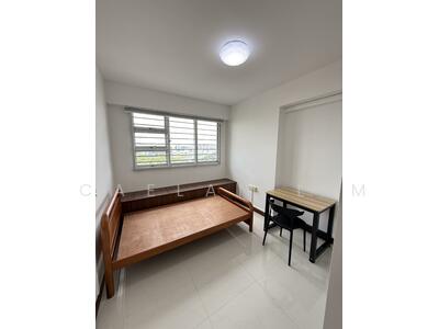 For Rent - 783A Woodlands Rise