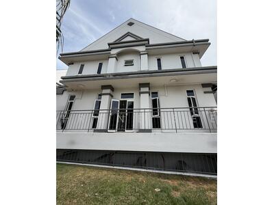 For Sale - Summer Gardens