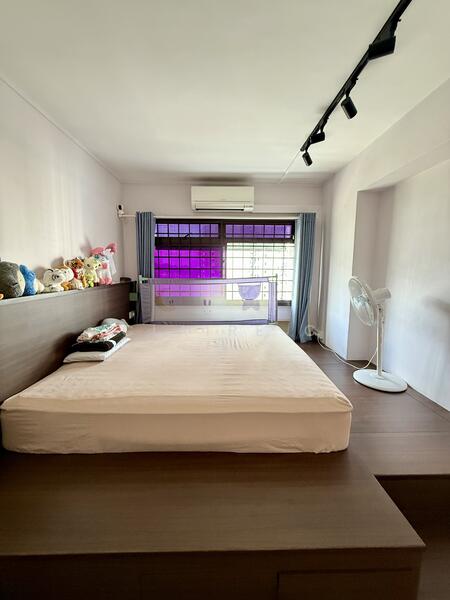 176 Lompang Road HDB Flat For Sale at S$ 968,888 | PropertyGuru Singapore