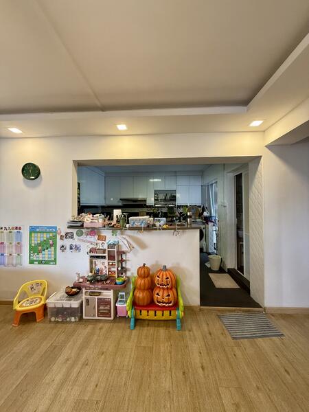 176 Lompang Road HDB Flat For Sale at S$ 968,888 | PropertyGuru Singapore