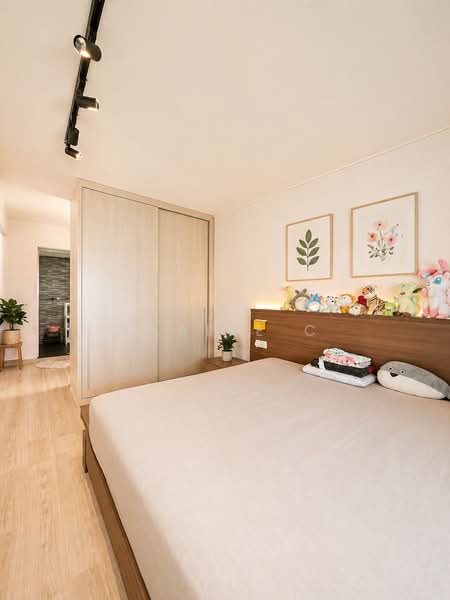 176 Lompang Road, 176 Lompang Road, 3 Bedrooms, 1,302 sqft, HDB Flat For Sale, by Claire C, 500040438 - PropertyGuru.com.sg