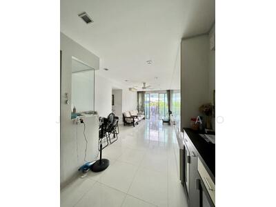 For Sale - The Quartz