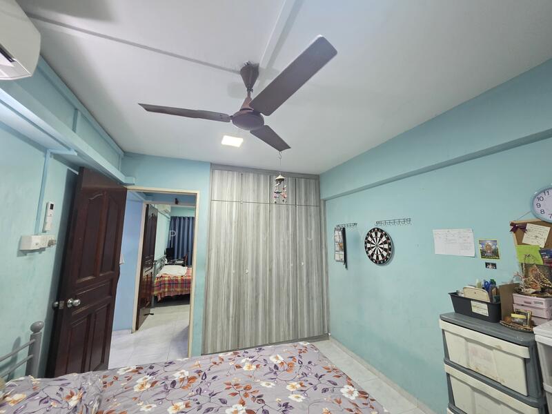 For Sale - 122 Paya Lebar Way