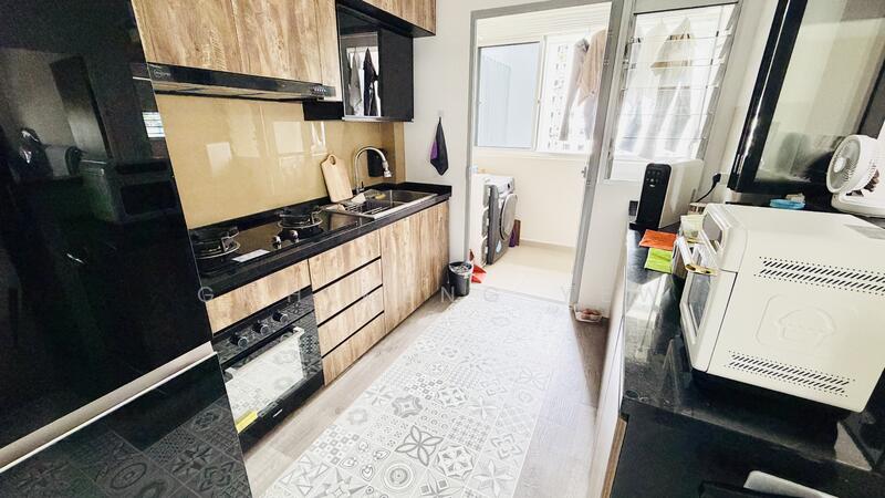 For Rent - 693A Woodlands Avenue 6