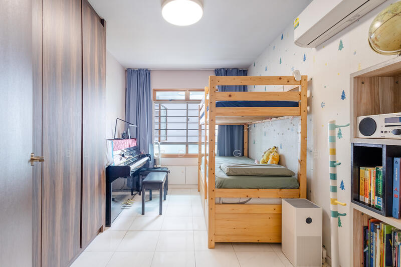 316C Anchorvale Link HDB Flat For Sale at S$ 688,000 | PropertyGuru Singapore - Bedroom