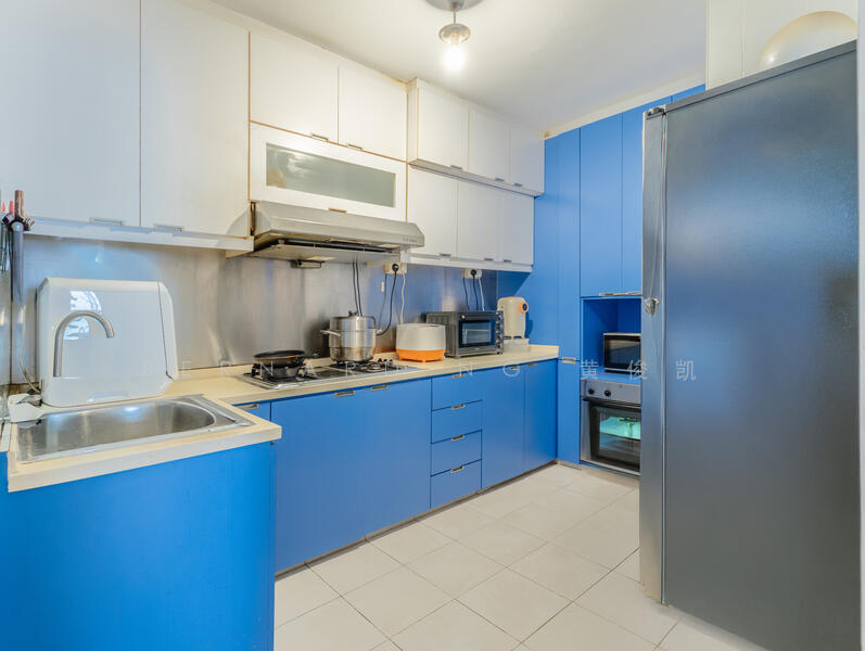 316C Anchorvale Link HDB Flat For Sale at S$ 688,000 | PropertyGuru Singapore - Kitchen
