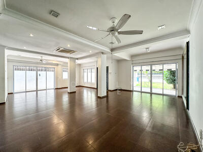 For Rent - 4+1 Bedrm with Enchanting Garden - Hua Guan/Hong Kong Park/Binjai Estate