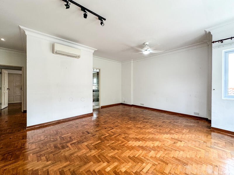 Lvl 2 - Bedroom 4 (MASTER)