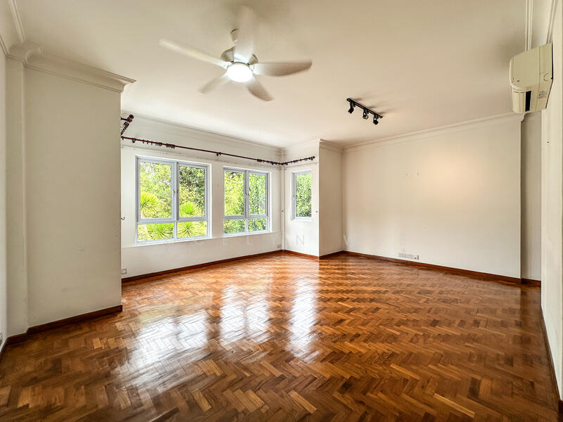 Lvl 2 - Bedroom 4 (MASTER)