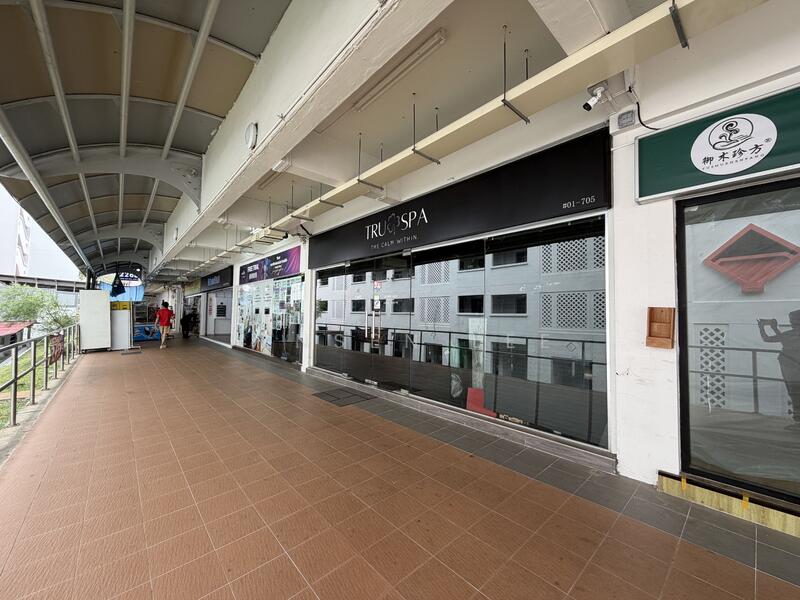 226E Ang Mo Kio Avenue 1, Stable Tenant With High Rental Yield, Ang Mo Kio Avenue 1, 1,497 sqft, Shop / Shophouse For Sale, by Jensen Lee, 500040585 - Exterior - CommercialGuru.com.sg