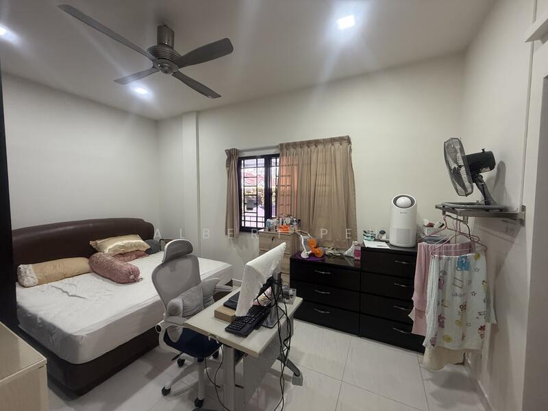 For Sale - Jalan bangket