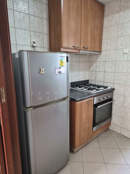 Trellis Towers, 700 Toa Payoh Lorong 1, 2 Bedrooms, 710 sqft, Condominium For Rent, by Jenny Lau Wee Eng, 500040617 - Kitchen - PropertyGuru.com.sg