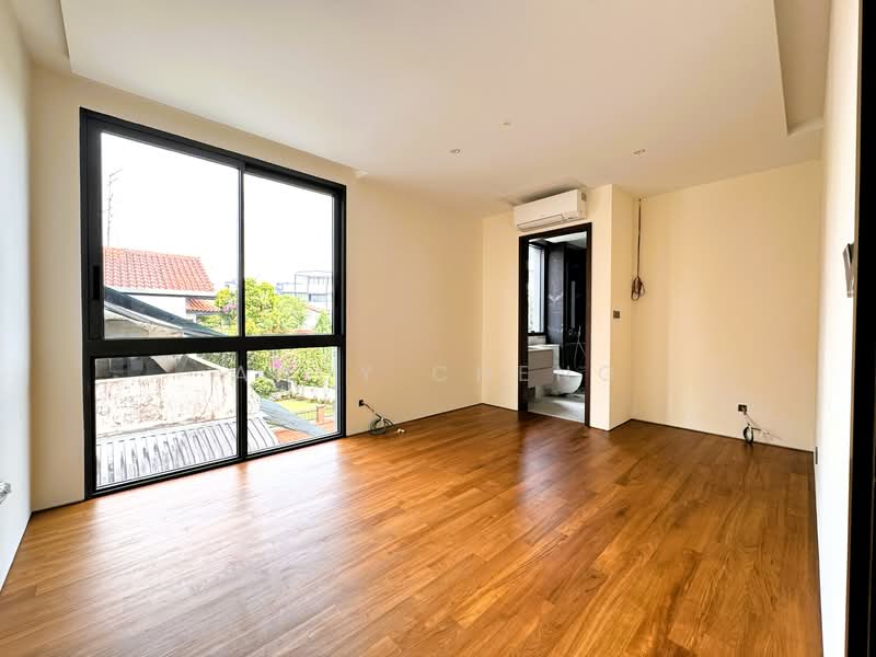 Yuk Tong Avenue Detached House For Sale at S$ 19,800,000 | PropertyGuru Singapore - Bedroom