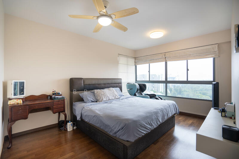 138B Yuan Ching Road HDB Flat For Sale at S$ 1,008,888 | PropertyGuru Singapore - Bedroom