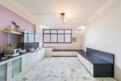 For Sale - 14 Dover Close East