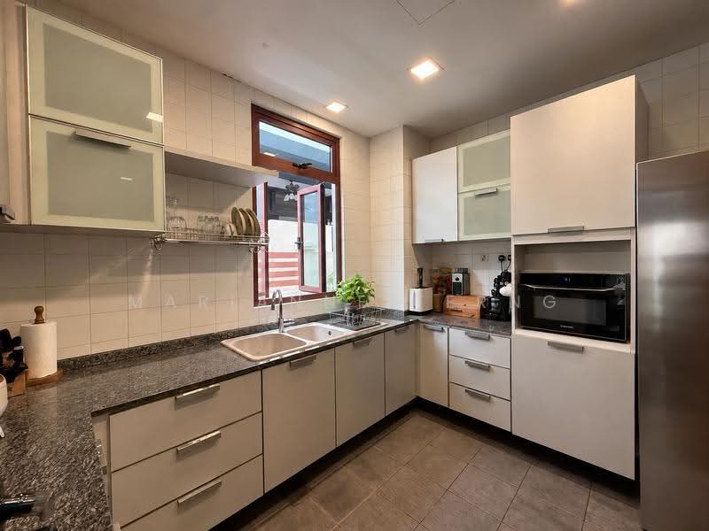 Corner Terrace in Serangoon Garden Estate, Chuan Link | Chuan Drive | Chuan Place, Hougang / Punggol / Sengkang, 5 Bedrooms, 3,514 sqft, Corner Terrace For Sale, by Marianne Terng, 500040745 - Kitchen - PropertyGuru.com.sg