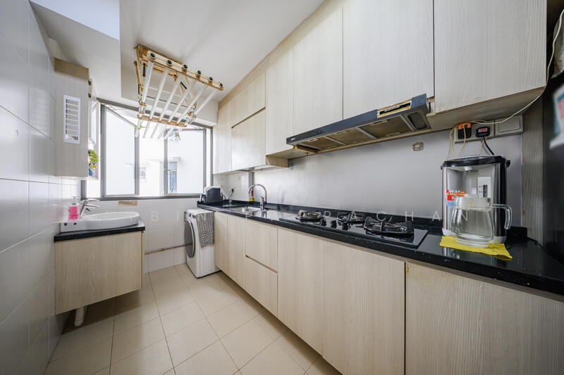 For Sale - 348A Yishun Avenue 11