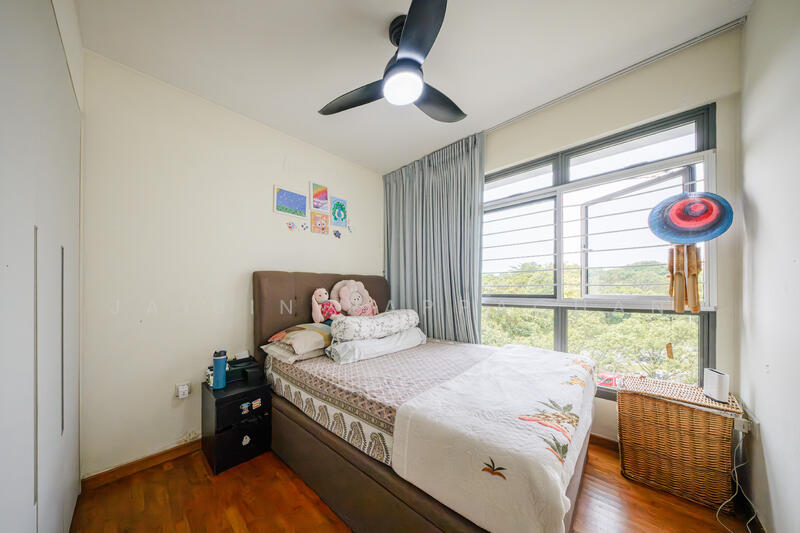 For Sale - 348A Yishun Avenue 11