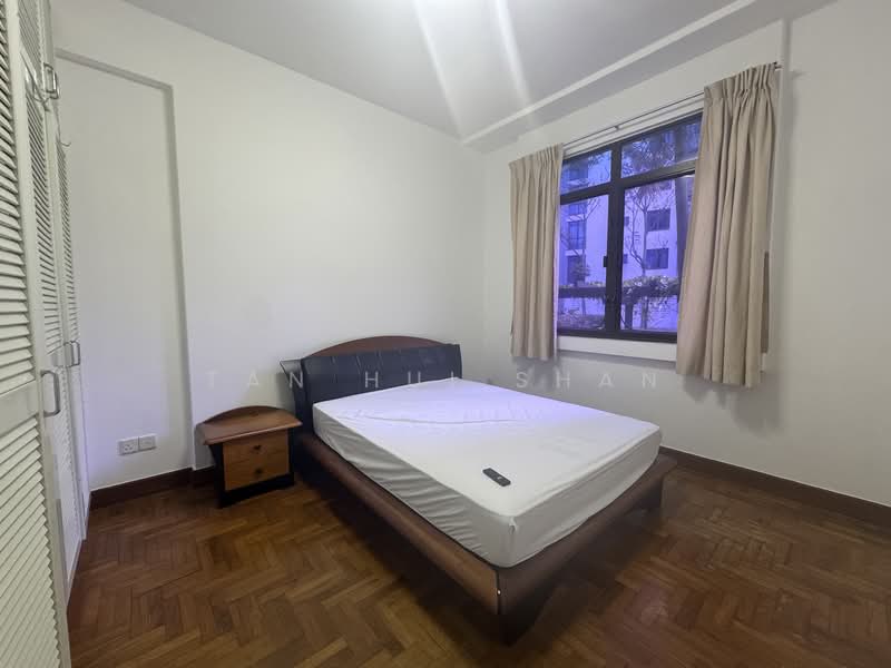 Parc Oasis Condominium For Sale at S$ 2,180,000 | PropertyGuru Singapore