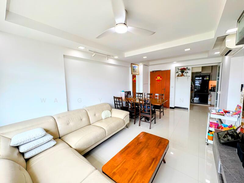 890B Tampines Avenue 1 HDB Flat For Sale at S$ 850,000 | PropertyGuru Singapore