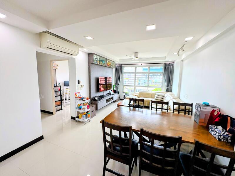 890B Tampines Avenue 1 HDB Flat For Sale at S$ 850,000 | PropertyGuru Singapore