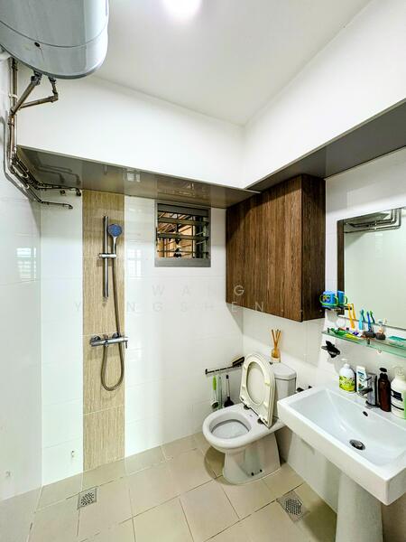 890B Tampines Avenue 1 HDB Flat For Sale at S$ 850,000 | PropertyGuru Singapore