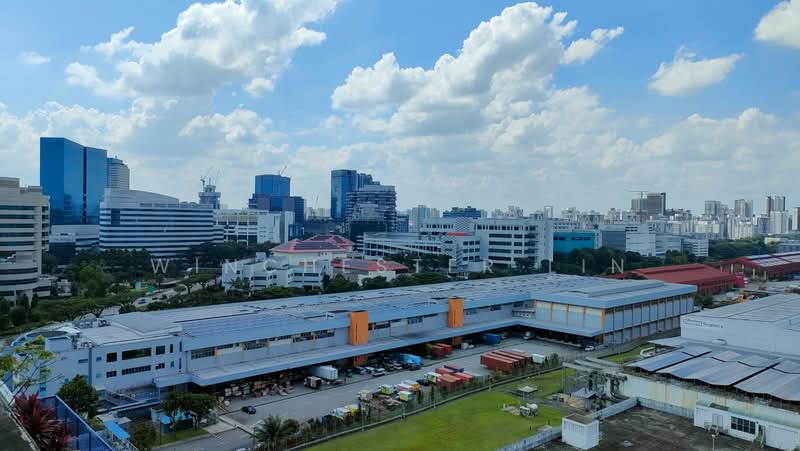 Tradehub 21, 18 Boon Lay Way, 1,259 sqft, Light Industrial (B1) For Sale, by Winchester Lin, 500040879 - Exterior - CommercialGuru.com.sg