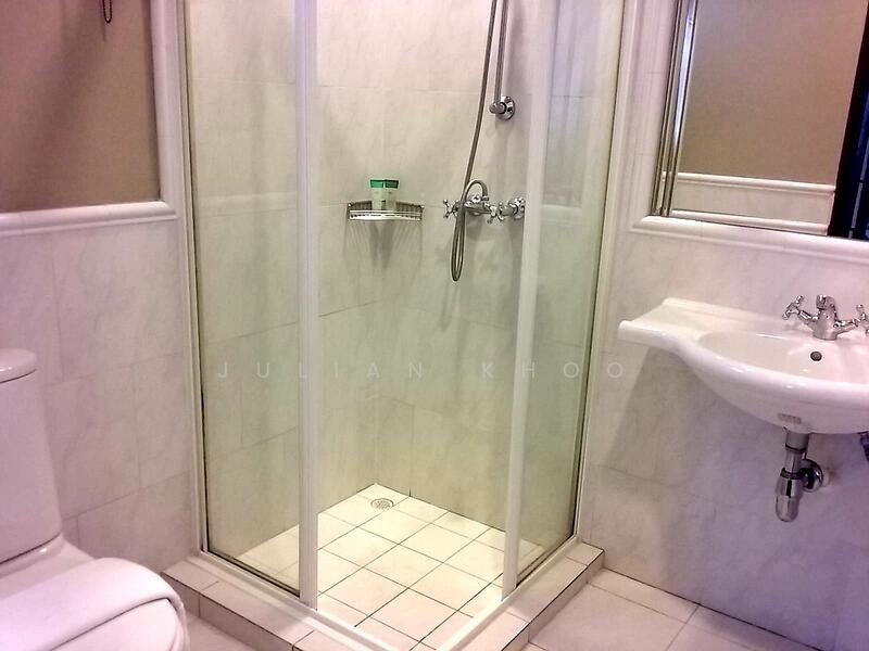 Lotus @ Joo Chiat, , 3 Bedrooms, 1,188 sqft, Condominium For Rent, by Julian Khoo, 500040906 - Bathroom - PropertyGuru.com.sg