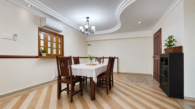 290B Bukit Batok Street 24, 290B Bukit Batok Street 24, 3 Bedrooms, 1,518 sqft, HDB Flat For Sale, by Valerie Lee, 500040908 - Dining Room - PropertyGuru.com.sg
