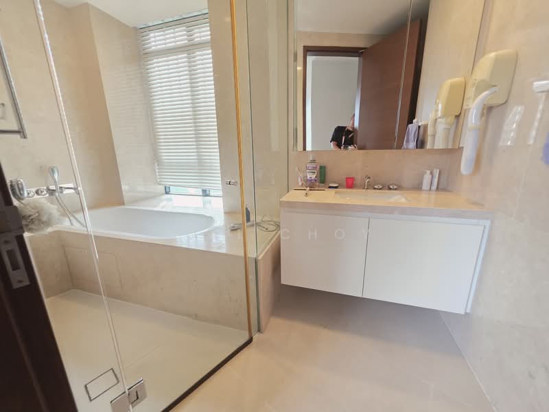 d'Leedon (Former Farrer Court), 5 Leedon Heights, 3 Bedrooms, 1,496 sqft, Condominium For Sale, by Joel Choy, 500041013 - Bathroom - PropertyGuru.com.sg
