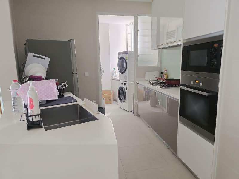 d'Leedon (Former Farrer Court), 5 Leedon Heights, 3 Bedrooms, 1,496 sqft, Condominium For Sale, by Joel Choy, 500041013 - Kitchen - PropertyGuru.com.sg