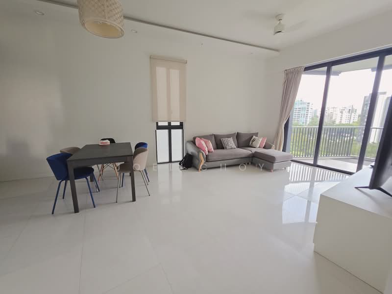d'Leedon (Former Farrer Court), 5 Leedon Heights, 3 Bedrooms, 1,496 sqft, Condominium For Sale, by Joel Choy, 500041013 - Living Room - PropertyGuru.com.sg