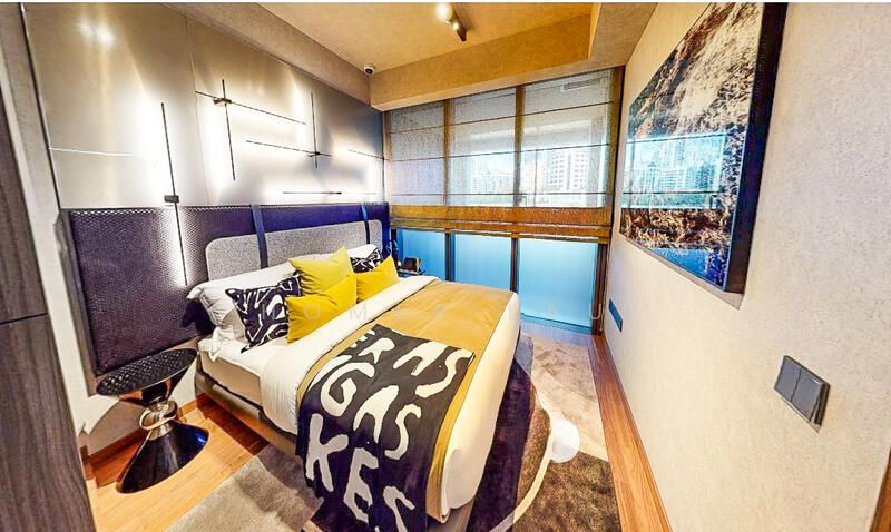 Subsale 2+S ~883sqft w Fantastic Views at CanningHill Piers. Condominium For Sale at S$ 3,200,000 | PropertyGuru Singapore - Bedroom
