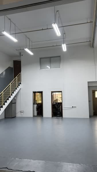 Northpoint Bizhub, 2 Yishun Industrial Street 1, Sembawang / Yishun, 2,600 sqft, Light Industrial (B1) For Rent, by Angela Ang, 500041116 - Interior - CommercialGuru.com.sg